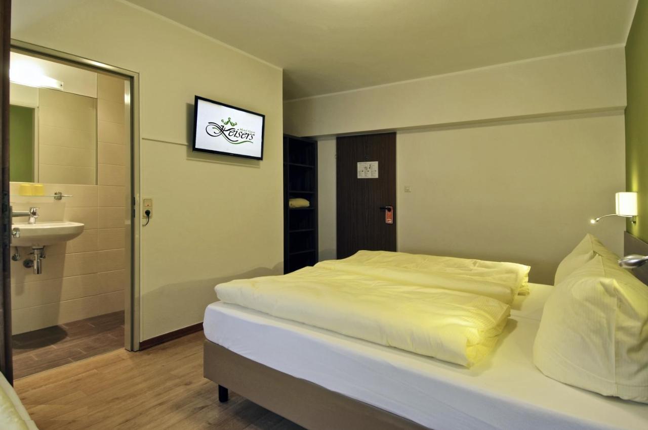 L' Angolo Ristorante & Hotel Gmbh Tréveris Habitación foto